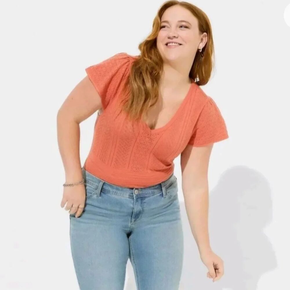 Torrid Pointelle Knit V Neck Sweater Top Coral Peach Size 3 EUC